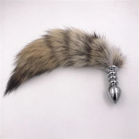 large tail plug